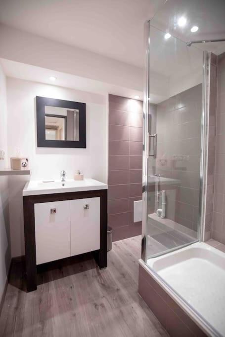 Le Notre Dame - Ma Cabotte Apartment Bourg-en-Bresse Luaran gambar
